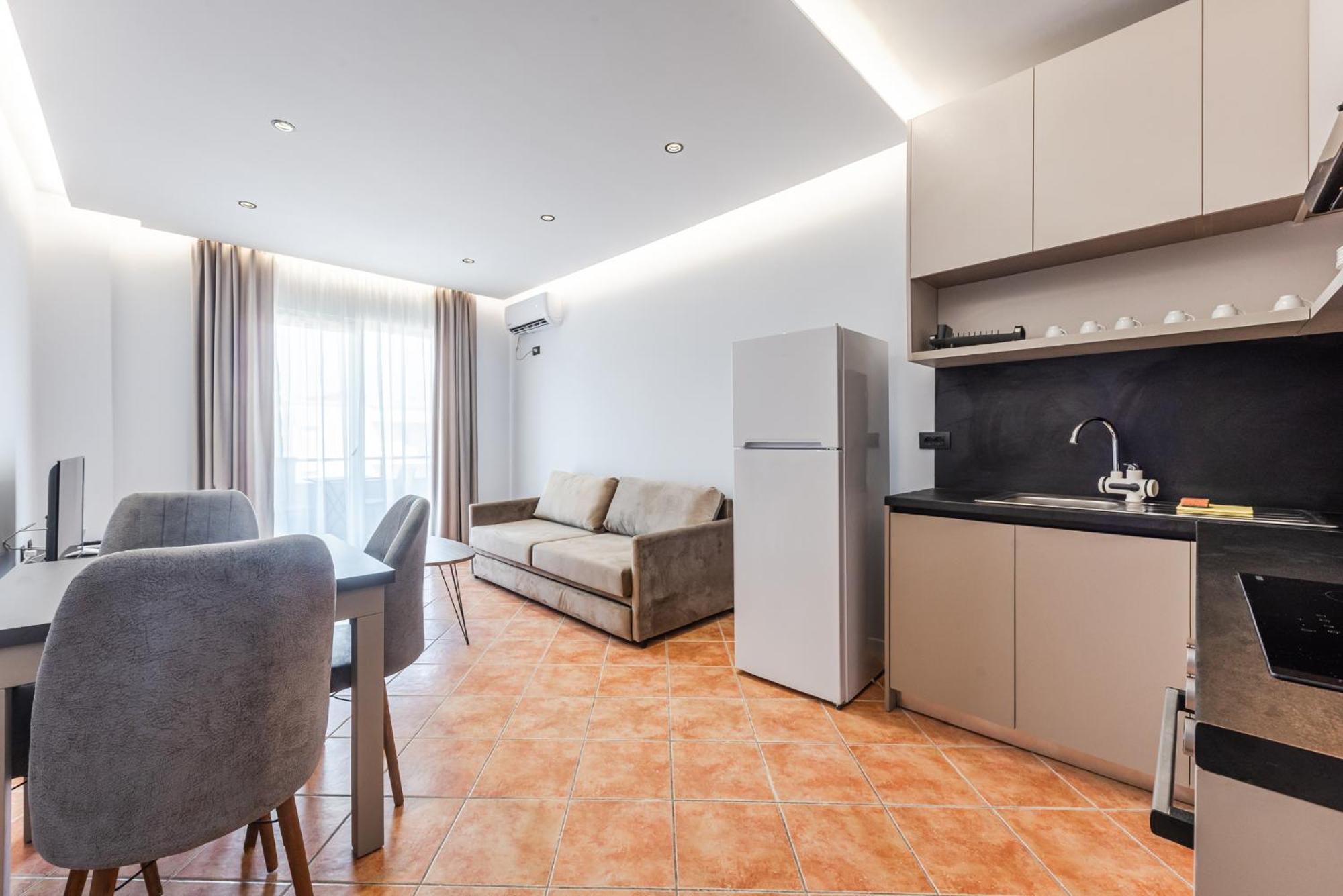 Apartment Sr Golem Golem (Tirana)