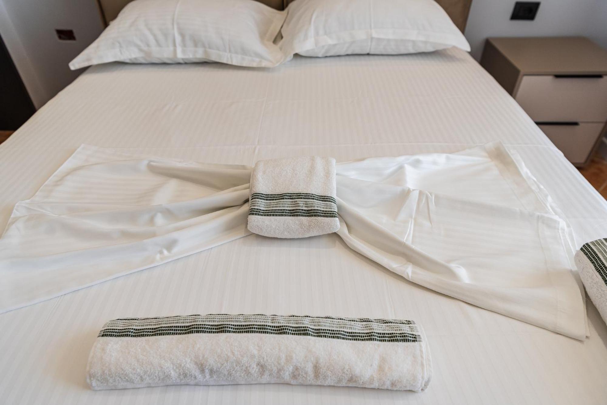Apartment Sr Golem Golem (Tirana)